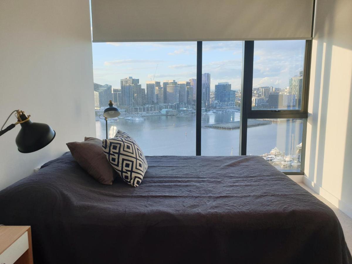 Orange Stay At Collins Wharf Мелбърн Екстериор снимка